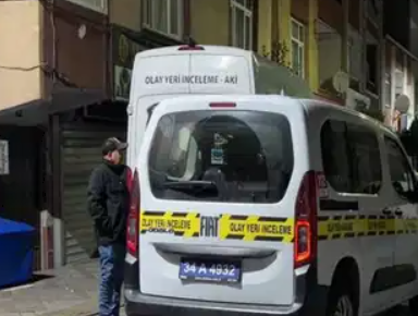 Bağcılar'da Sokak Ortasında Silahlı Saldırı!
