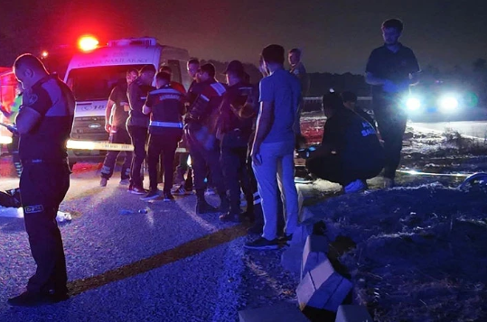 Bursa Yenişehir’de Feci Kaza: Alkollü Tır Sürücüsü 2 Genci Hayattan Kopardı!