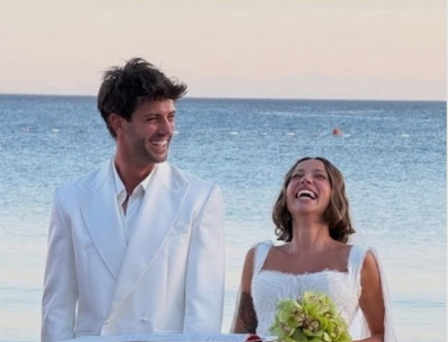 Çeşme'de Yılın Düğünü! Zeynep Bastık ve Serkay Tütüncü Evlendi