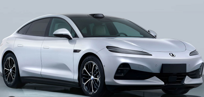 Dünyanın En Uzun Menzilli Elektrikli Otomobili BYD Denza Z9S Satışta!
