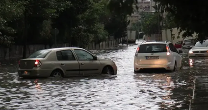 İstanbul’da Sağanak Kabusu: 2 Ölü, Binlerce Su Baskını!