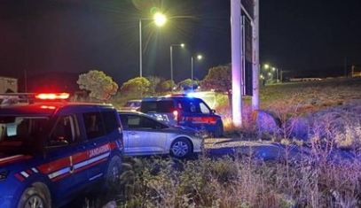 Kayseri'de iki otomobil kafa kafaya çarpıştı!