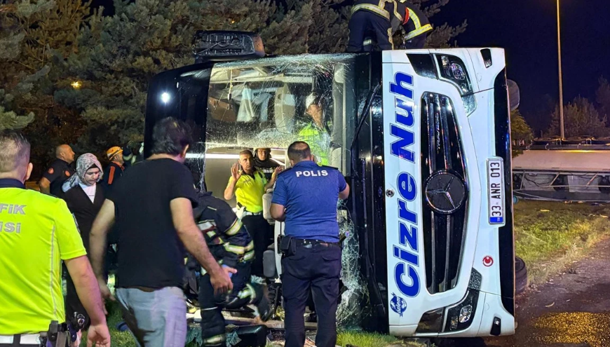 Kayseri'de Yolcu Otobüsü ile Tanker Çarpıştı: 35 Yaralı
