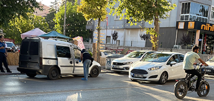 Konya'da Vahşet: Husumetlisini Sokak Ortasında Bıçaklayarak Öldürdü!