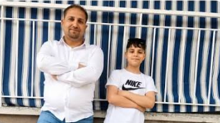 Manisa'da motosikletle seyir halindeki baba ve oğul'a silahlı saldırı