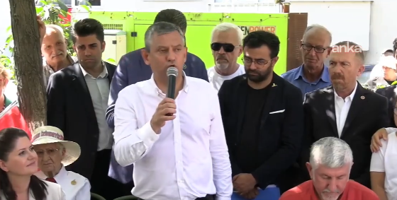 Özgür Özel'den İhaleye Gireceklere Net Uyarı: "Seneye İktidara Geliyoruz, Bütün Otoyolları Devletleştireceğiz!"