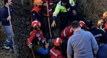 Polatlı'da Su Kanalı Çalışmasında , Mahalle Muhtarı Göçük Altında Kaldı!
