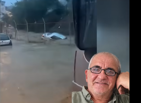 Sarıyer Ayazağa'da sel sularına kapılarak kaybolan araç...