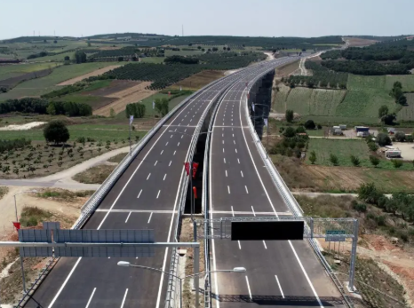 Şehir Hastaneleri ve Yollara Garanti Yağdı: İlk Yarıda 120 Milyar TL Ödeme!