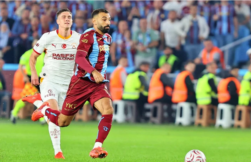 Trabzon’da Salah Kasırgası: Mısırlı Yıldız Dev Derbide Galatasaray’ı Tek Başına Dağıttı!