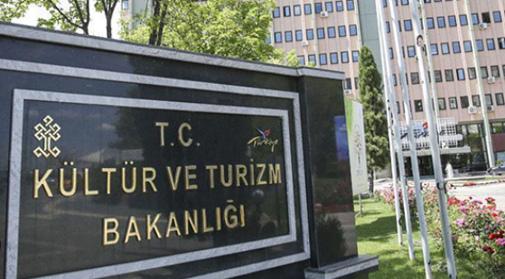 Turizm Belgelerinin Devrine Kısıtlama! Bakanlıktan Yeni Asgari Standartlar