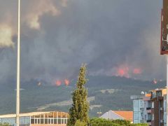 ÇANAKKALE’DE ORMAN YANGINI ÇIKTI, 4 KÖY TEDBİR AMAÇLI BOŞALTILDI