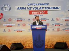 İBB, ÇİFTÇİYE ARPA VE YULAF TOHUMU DESTEĞİNİ BAŞLATTI