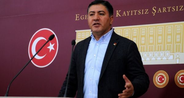 Murat Emir gündeme getirdi: ‘Örtülü ödeneğin başına FETÖ’cüyü atadılar’