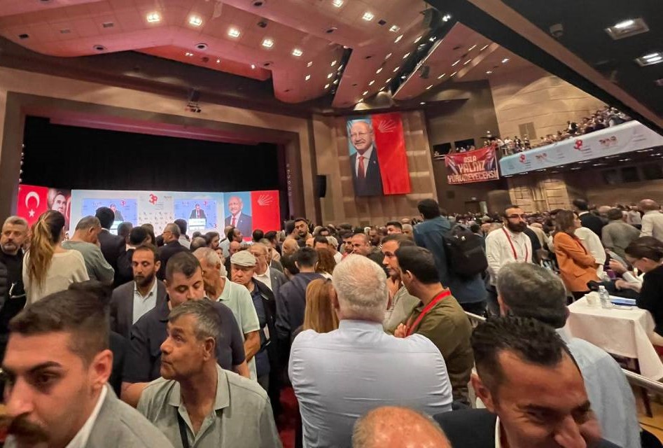 SON DAKİKA… CHP’nin 38. Olağan İstanbul İl Kongresi