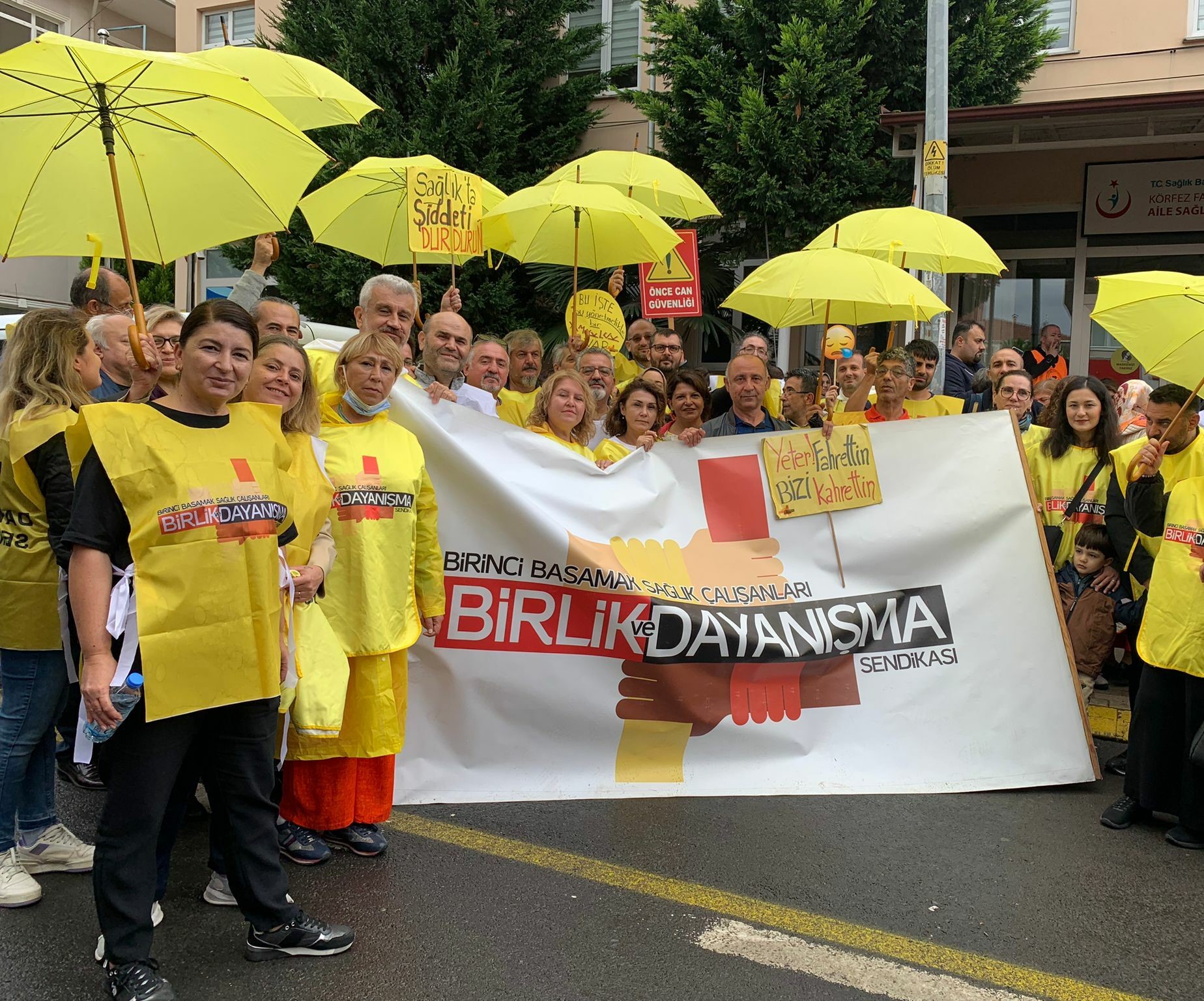 HEKİMLER 5 GÜNLÜĞÜNE İŞ BIRAKIYOR…