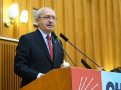 KILIÇDAROĞLU: “AMERİKA İKİ UÇAK GEMİSİ GÖNDERDİ. ERDOĞAN BAĞIRIYOR, ‘ABD NERE, AKDENİZ NERE? NE İŞİN VAR SENİN ORADA?’ SENİN DAMADININ AMERİKAN UÇAK GEMİSİNDE NE İŞİ VAR?”