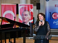 ATATÜRK’ÜN BİZE EMANETİ OLAN LAİK TÜRKİYE CUMHURİYETİ’Nİ SONSUZA KADAR YAŞATACAĞIZ