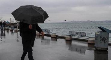 AKOM’SICAKLIKLAR DÜŞÜYOR, KAR GELİYOR