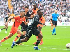 Çalımbay Galibiyetle Başladı; Beşiktaş 1-0 Başakşehir