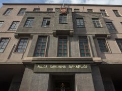 MSB: “Pençe-Kilit Harekatı’nda 5 asker şehit oldu, 8 asker yaralandı”
