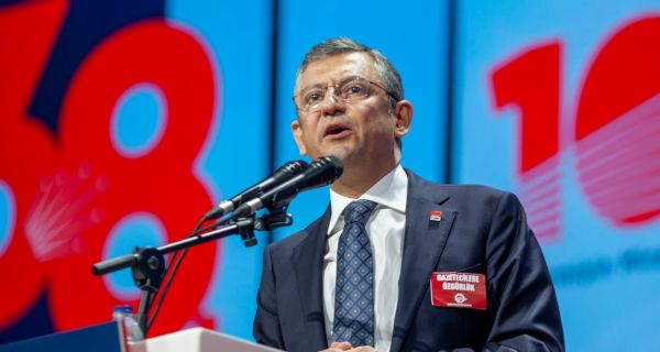 “SALONDAKİ UMUT DALGASINI BÜYÜTMEK VE PARTİMİZİ İKTİDAR YAPABİLMEK İÇİN TÜM ÖRGÜTÜMÜZLE OMUZ OMUZA ÇALIŞACAĞIZ”
