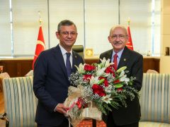 ÖZGÜR ÖZEL: “GENEL BAŞKANIMIZ KEMAL KILIÇDAROĞLU’NDAN; GAZİ MUSTAFA KEMAL ATATÜRK’ÜN EMANETİ OLAN KOLTUĞU BÜYÜK BİR ONURLA DEVRALDIM”