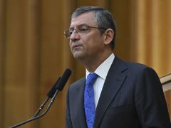 CHP lideri Özel: Fenerbahçe ve Galatasaray Türkiye’nin onurunu korudu