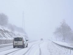 Edirne’de kar nedeniyle motokuryeler trafiğe çıkamayacak