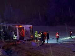 Kastamonu’da yolcu otobüsü devrildi…