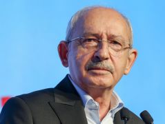 “KILIÇDAROĞLU KAZANIRSA, İSVEÇ’İ NATO’YA ALACAK DEDİN, SEN ALDIN. KILIÇDAROĞLU KAZANIRSA FAİZİ ARTIRIR DEDİN, FAİZLERİ ARTIRDIN”