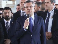 Özgür Özel:” Erdoğan’ın Kahramanmaraş’ta verdiği ev sayısı ihtiyacın yüzde 8’i”