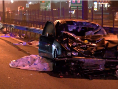 TEM Otoyolu’nda otomobil yayalara çarptı