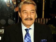 Kadir İnanır hastaneye kaldırıldı…