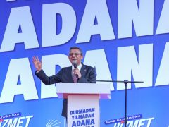 ÖZGÜR ÖZEL:“YALAN ATIP CHP’Yİ HEDEF GÖSTERİYORLAR”