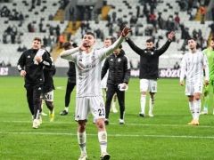 Beşiktaş kendi kimliğine büründü