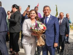 ÖZGÜR ÖZEL, TEKİRDAĞ’DA: “YERELDEKİ BAŞARIMIZ, GENELDEKİ İKTİDARIMIZIN ÖNÜNÜ AÇACAK”