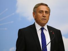 EĞİTİM-SEN KURUCUSU KAYA’DAN YENİ MÜFREDAT TEPKİSİ