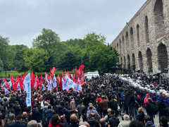 Taksim’e yürüyenlere polis müdahalesi!