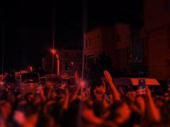 “Hem istismar olayını hem de nefret suçlarına sebep olan saldırıları kınıyoruz”