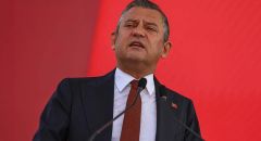 Özgür Özel, “ANAYASA’YA UYMAYANLA ANAYASA YAPMAYA GİRMEYİZ”