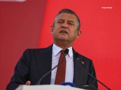 “NORMALLEŞME TAYYİP BEYE RAĞMEN AK PARTİ’NİN SEÇMENİ İLE KONUŞABİLMEKTİR”