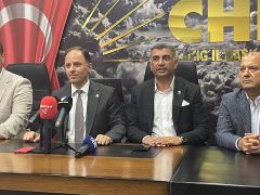 CHP heyetinden grevde olan işçilere destek