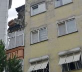 Kartal’da 4 katlı binanın çatısında çökme