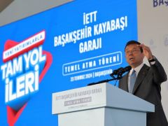 İmamoğlu: “İmzalayın, işimize bakalım, hizmette yarışalım… Vıdı vıdı etmeyelim”