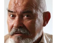 Tiyatro sanatçısı Şener Kökkaya yaşamını yitirdi