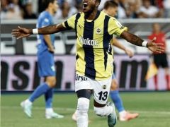 Fenerbahçe, Rizespor deplasmanından 5-0’lık galip ayrıldı