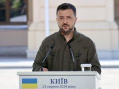 Zelensky: “Rusya, bir gecede 100’den fazla füze ve yaklaşık 100 insansız hava aracıyla saldırdı, enerji sektörüne büyük zarar verdi”