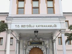 Beyoğlu Belediyesi’ne engelleme: Ofisler boşaltıldı, personel girişine izin verilmedi!