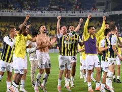 Kadıköy’de zafer gecesi! Fenerbahçe galibiyetle başladı